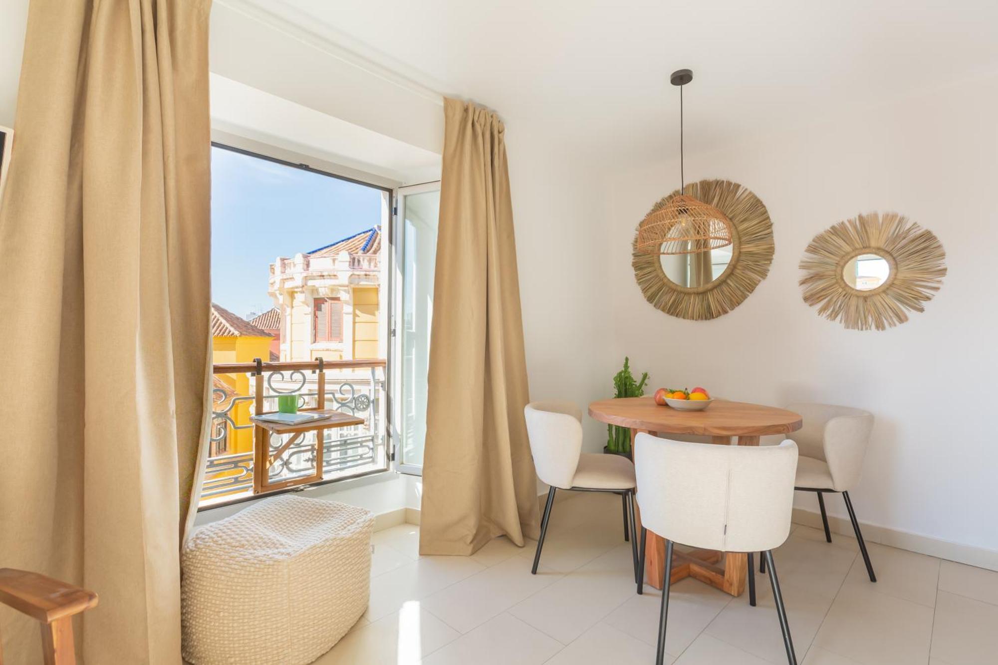 Balcon De La Catedral Apartment มาลากา ภายนอก รูปภาพ