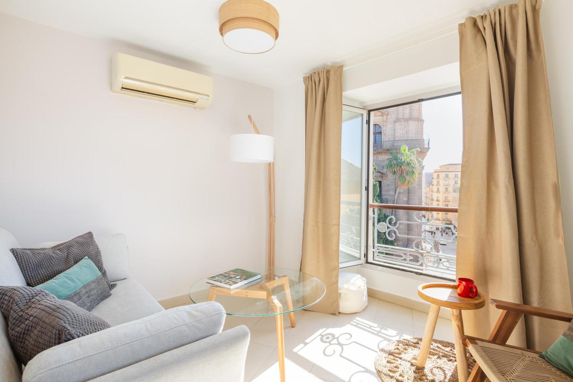Balcon De La Catedral Apartment มาลากา ภายนอก รูปภาพ